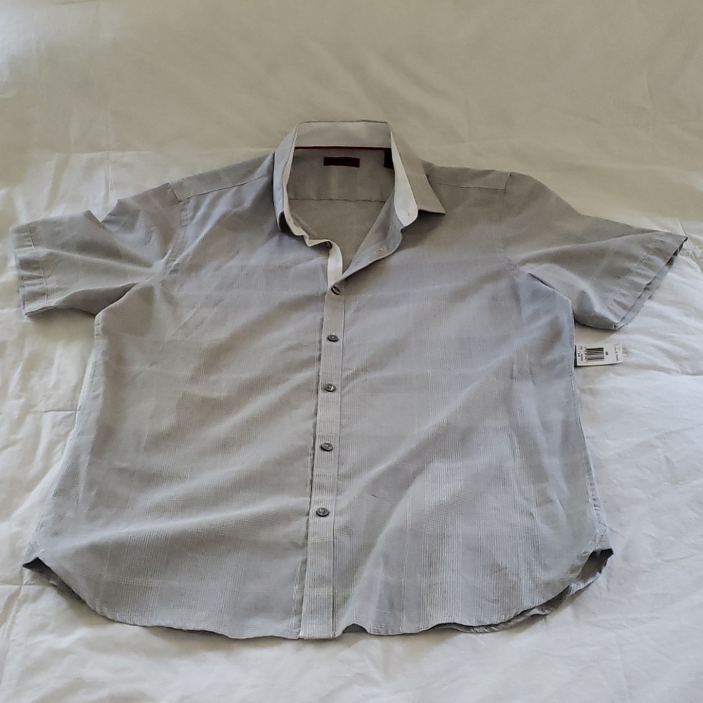 Alfani Short Sleeve Button Shirt Silver Grey Plaid